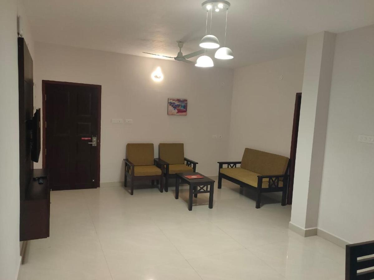 Kfour Apartment & Hotels Private Limited Мадурай Екстериор снимка