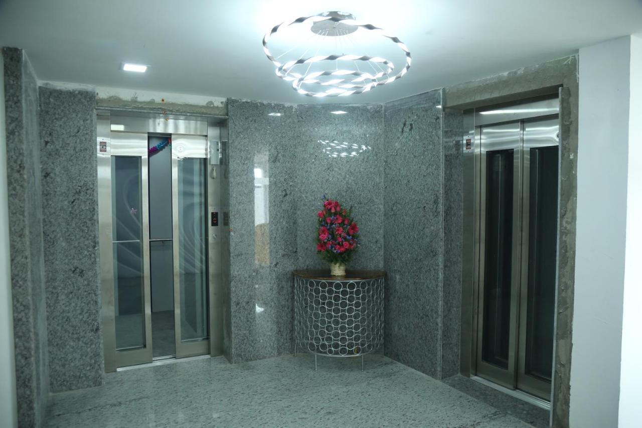 Kfour Apartment & Hotels Private Limited Мадурай Екстериор снимка