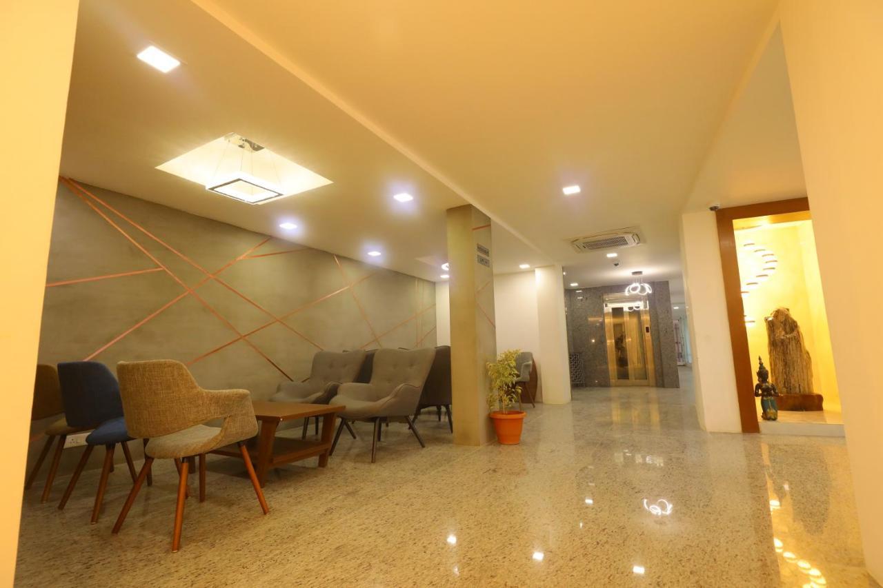 Kfour Apartment & Hotels Private Limited Мадурай Екстериор снимка